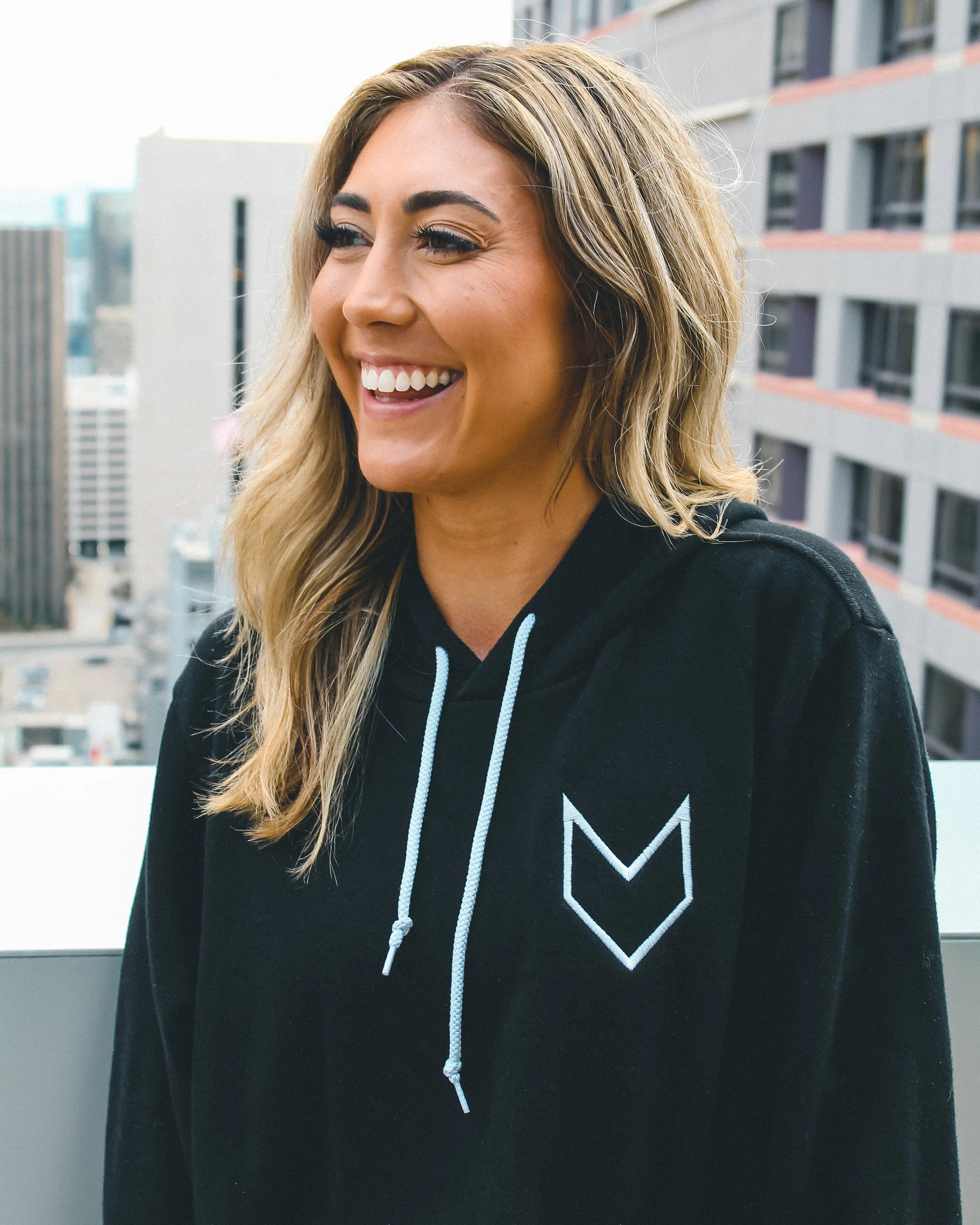 ALT FOX HOODIE - Image 4